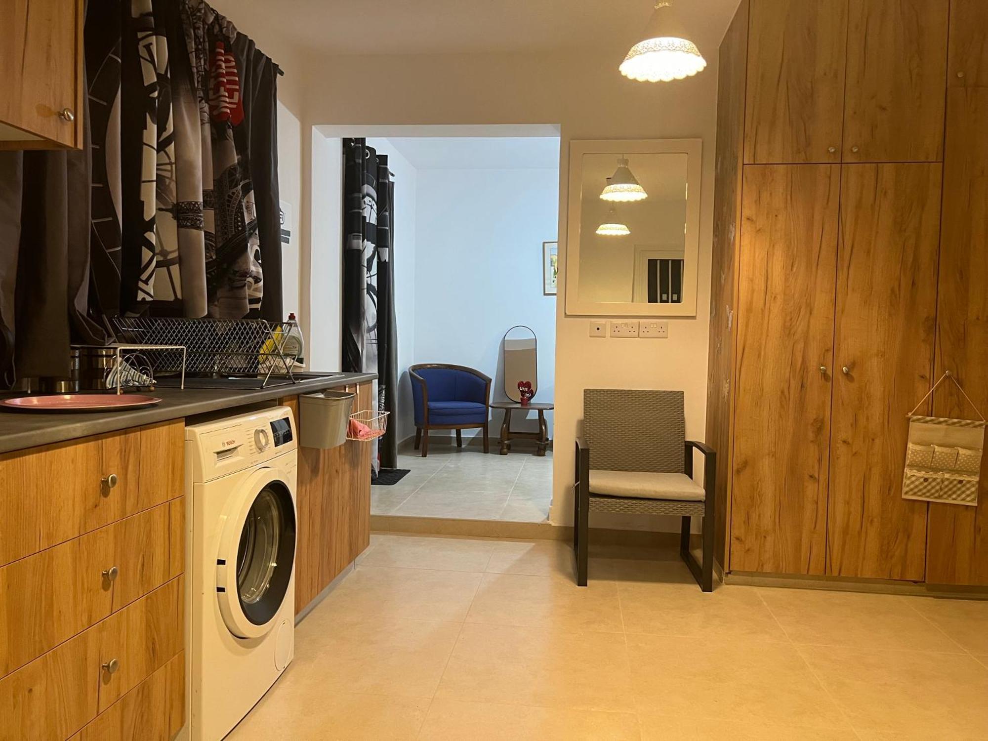 Charalambous Apartment Paphos ภายนอก รูปภาพ