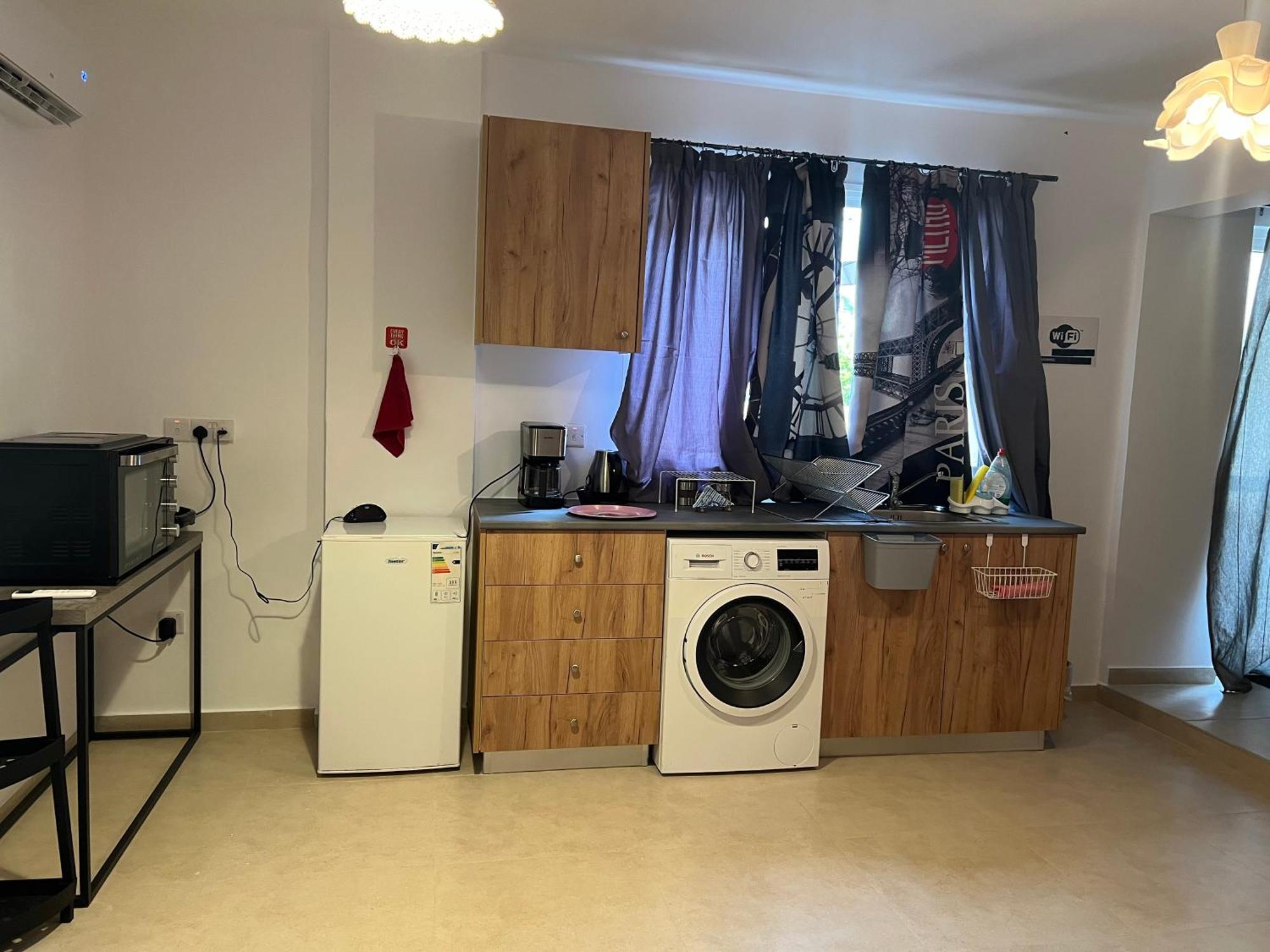 Charalambous Apartment Paphos ภายนอก รูปภาพ