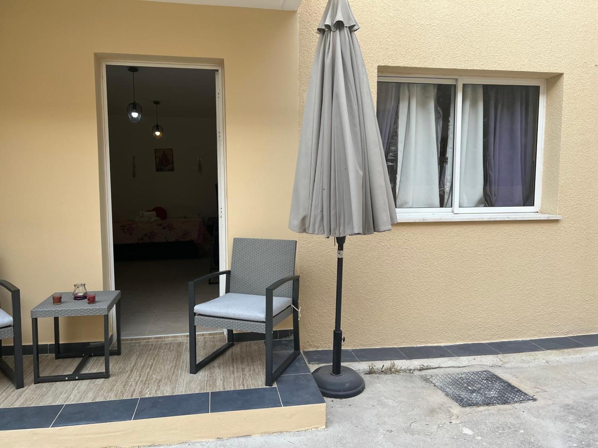 Charalambous Apartment Paphos ภายนอก รูปภาพ